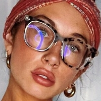 Molly Dixx Alaston