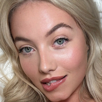 mollywhitexo Alaston