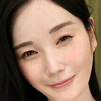 Momo Honda Alaston