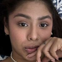 Nextdoor_Queen Alaston