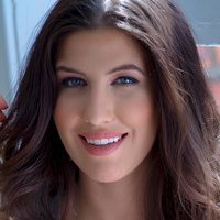 Nicole Vicente Alaston