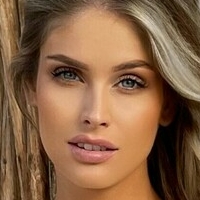 nicolesunde Alaston