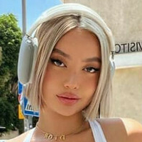 Nika Higashionna Alaston