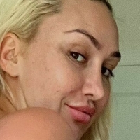 ninakayy Alaston