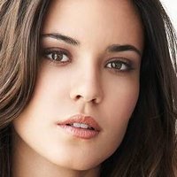 Odette Yustman Alaston