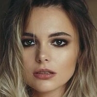Oktyabrina Maximova Alaston