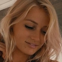 RosieVan Alaston