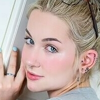 roxxannnie Alaston