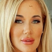 SavannahBond Alaston