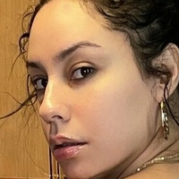 selenecastle Alaston