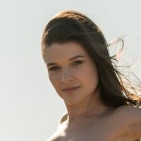 Serena J Alaston