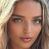 Shelby Green Alaston