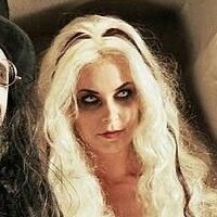 Sheri Moon Zombie Alaston