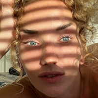 SofiaDark Alaston