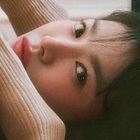 Song Hye-kyo Alaston