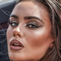 Summer Lambro Alaston