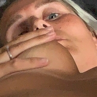 ukhotwifecouple Alaston