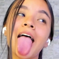 urlittlegirl_ Alaston