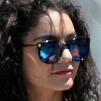 Vanessa Hudgens Sister Alaston