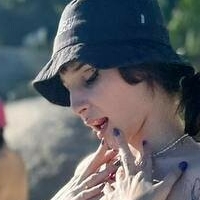 Vicky Senna Alaston
