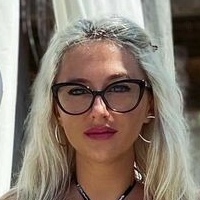 Xhulia Niсo Alaston