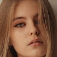 Yana Zhytkevych Alaston