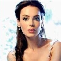 Yoanna House Alaston