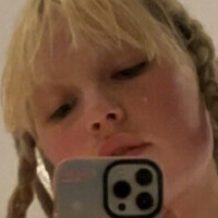 yourgirlnextdoorlau Alaston