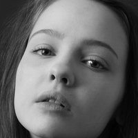 Yuliya Khlynina Alaston