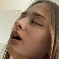 Yummy_molly Alaston