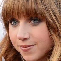 Zoe Kazan Alaston