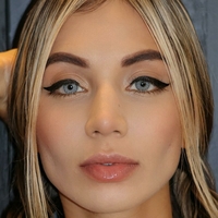 zoepresley Alaston